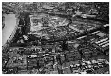 Luchtfoto van het Kremlin, Moskou, USSR, vanuit een Zeppelin
