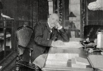 Albert de Mun, Franse politicus, 1910