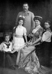 Aartshertog Franz Ferdinand van Oostenrijk en zijn familie, ca. 1910-1920
