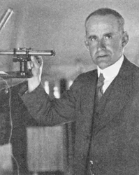 Arthur Stanley Eddington 1882-1944, Britse astronoom, natuurkundige en wiskundige, ca. 1930-1944