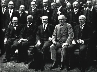 Op nummer 10, Downing Street, ca. 1922, 1945