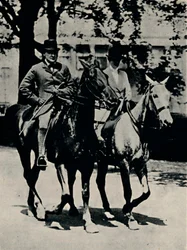 Terug in Engeland, 1916, 1945