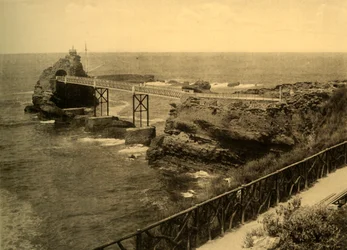 Biarritz - Le Rocher de la Vierge, ca. 1930