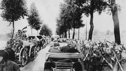 Drukke weg, Eerste Wereldoorlog, 1915