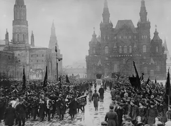 Vieringen ter gelegenheid van de 8e verjaardag van de Oktoberrevolutie in Moskou, 1925