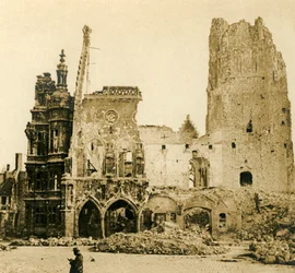 Klokkentoren en Hôtel de Ville, Arras, Noord-Frankrijk