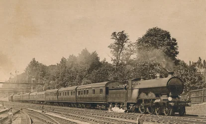 Down Brighton Express bij South Croydon. Locomotief 4-4-2, No. 421, ca. 1920