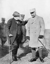 Generaal Philippe Pétain en Georges Clemenceau, 1926