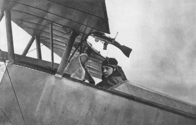 Georges Guynemer, Franse gevechtspiloot, c1916