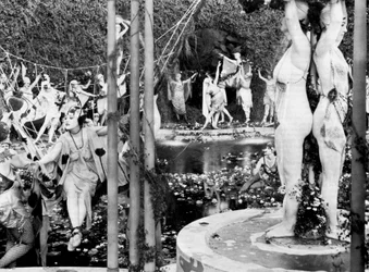Gloria Swanson in de film Verander je man niet, 1919