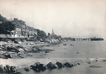 Innellan - De Rotsachtige Strand en de Stoombootpier, 1895
