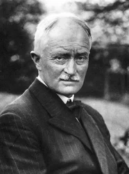 John Masefield 1878-1967, Engelse dichter en schrijver, begin 20e eeuw