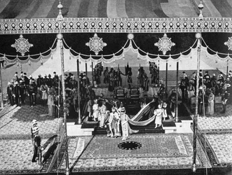 Koning George V 1865-1936 en Koningin Mary 1867-1953 bij de Delhi Durbar, India, 1911 1936