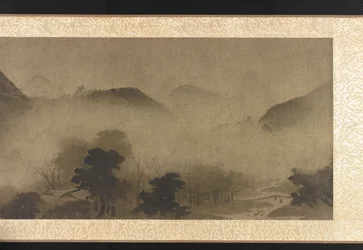 Landschap: bergen in mist