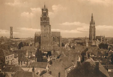 Les trois Tours Beffroi, Cathédrale et Eglise Notre-Dame, c1928