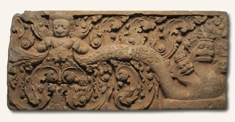 Latei met Garuda, 875-925