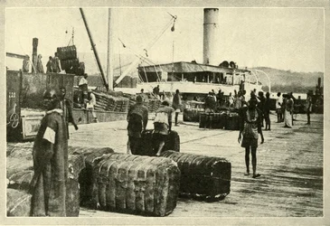 Laden van een lading katoen, ca. 1948