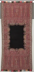 Lange sjaal met zwart midden en exotische vierzijdige galerij in Chinoiserie-stijl, 1840s
