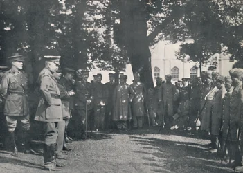 Lord Kitchener spreekt Indiase patiënten toe, 20 juli 1915