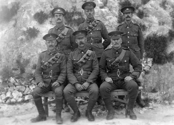 Hoofdwacht, Koninklijk marine depot, Fleet House en Archcliffe Fort, Dover, c1916