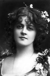 Marie Studholme, Engelse actrice