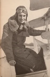 Miss Jean Batten uit Nieuw-Zeeland, die in mei 1934 van Engeland naar Australië vloog en het record van Mrs. M brak