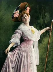 Mlle. Marthe Regnier, rol van Jacqueline. - La Passerelle. - Vaudeville, 1904