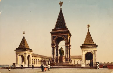 Monument voor Alexander II in het Kremlin van Moskou, Rusland, ca. 1904-1905