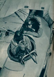 Verplaatsbaar kanon van een tweezits jachtvliegtuig, ca. 1935-1937
