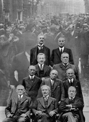 Nationale Regering samengesteld uit leden van de drie belangrijkste politieke partijen, 1931-1937