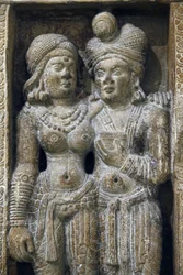 Nationaal Museum van India, Delhi. Minnepaar. Shunga. 2e eeuw. Amin, Haryana. Steen. Detail. India.