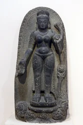 Nationaal Museum, New Delhi. Tara. Pala, 8e eeuw n.Chr., Bihar. Steen. India.
