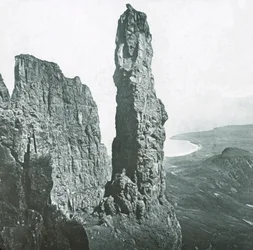 Naaldrots, Skye