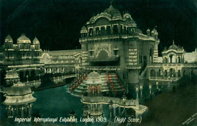 Nachtscène op de Imperial International Exhibition, White City, Londen, 1909