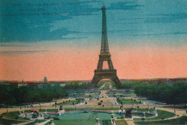 Panorama van de Jardins du Trocadéro en de Eiffeltoren, Parijs, ca. 1920
