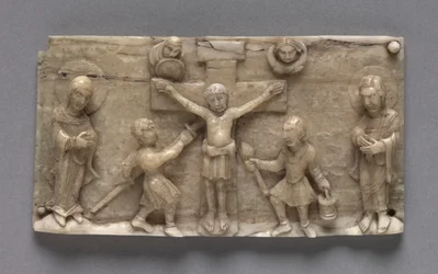 Plaquette van een draagbaar altaar met de kruisiging