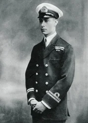 Prins Albert in het uniform van een luitenant in de Royal Navy, 1918
