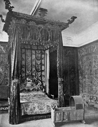 Het bed van koningin Elizabeth, Haddon Hall, Derbyshire, 1924-1926