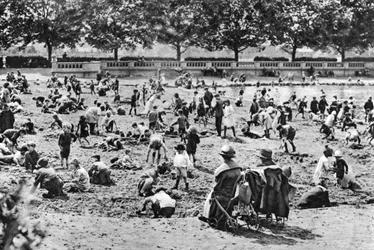 Zandbak, Bishops Park, Fulham, Londen, 1926-1927