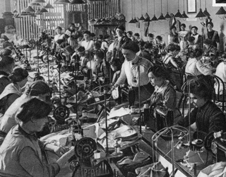 Naaisters van de Nationale Vrouwenbond, Frankfurt am Main, Eerste Wereldoorlog, 1915