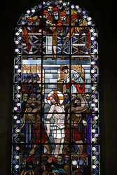 Glas-in-lood in Notre Dame du Rosaire katholieke kerk: Christus