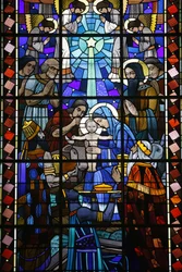 Glas-in-lood in Notre Dame du Rosaire katholieke kerk: Geboortetafereel, Saint-Ouen, Frankrijk