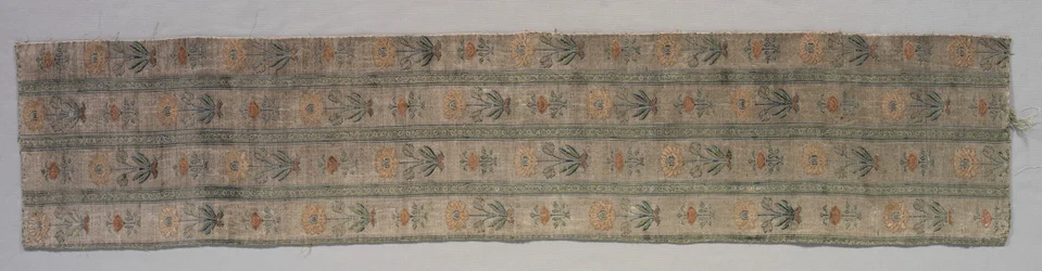 Omranding voor Turks zijden kussenhoes, begin 1600s