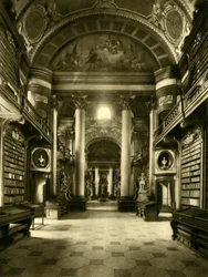 De Oostenrijkse Nationale Bibliotheek, Wenen, Oostenrijk, circa 1935.