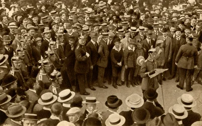 De proclamatie van oorlog door de Kaiser tegen Groot-Brittannië...Berlijn, Duitsland, 4 augustus 1914, 1933