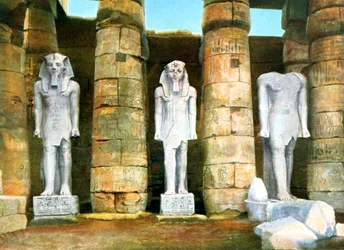 Drie standbeelden van Ramses II, Luxor, Egypte