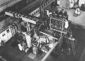 Tokamak T-4 bij het Kurchatov Instituut voor Atoomenergie