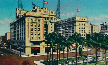 U S. Grant Hotel en Plaza. San Diego, Californië, ca. 1941