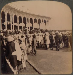 Veteranen van de muiterij 1857 betreden het amfitheater bij de Durbar, Delhi, India, 1903