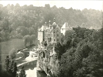 Kasteel Walzin, Dinant, België, 1895